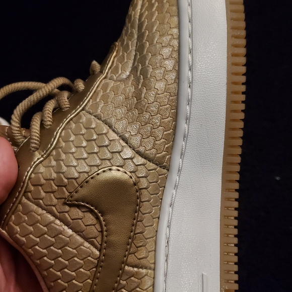 Gold Piranha Air Force Ones - Picture 4 of 5